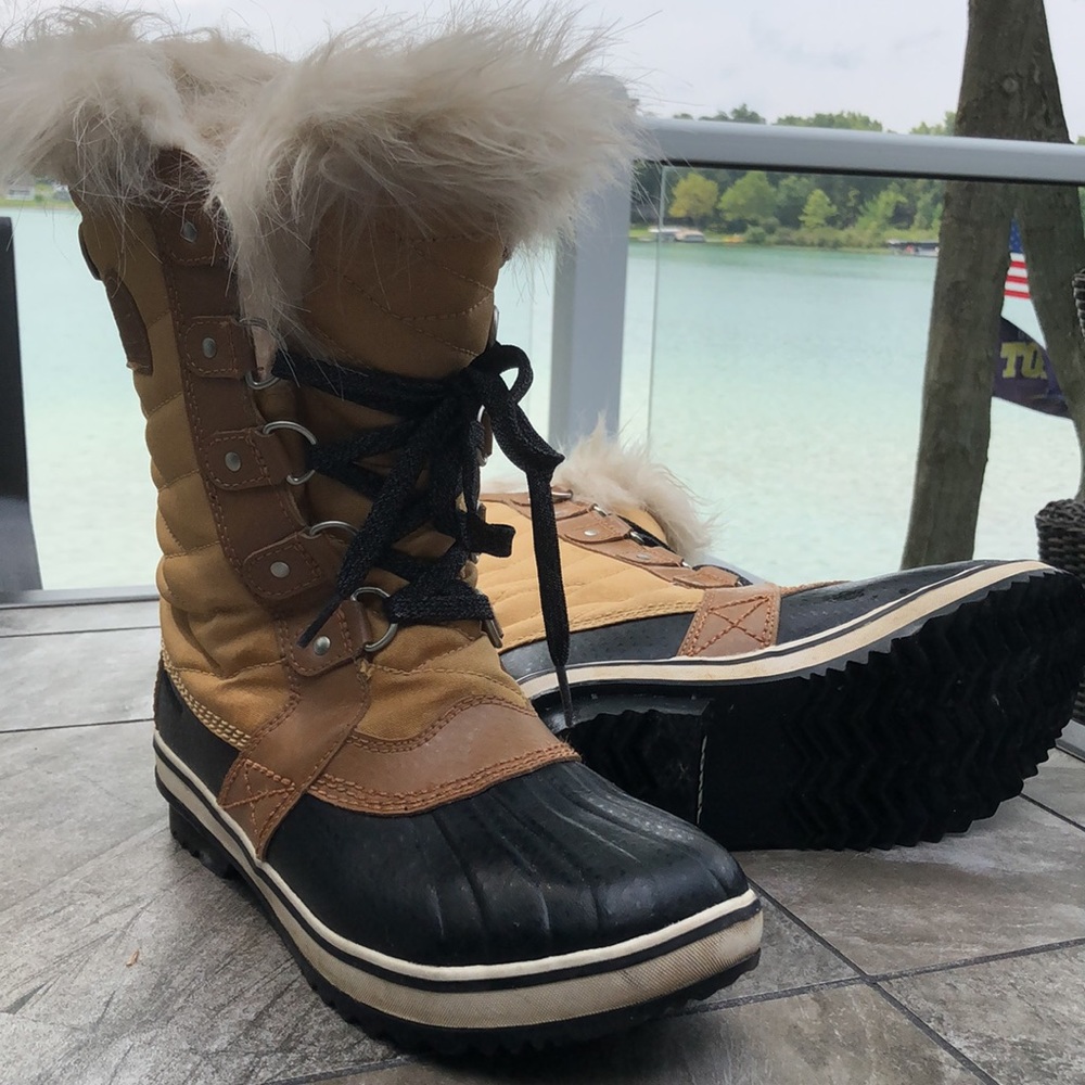 Women’s size 5 Sorel boots EUC - Picture 5 of 5